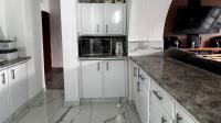 Kitchen of property in Weltevreden Park