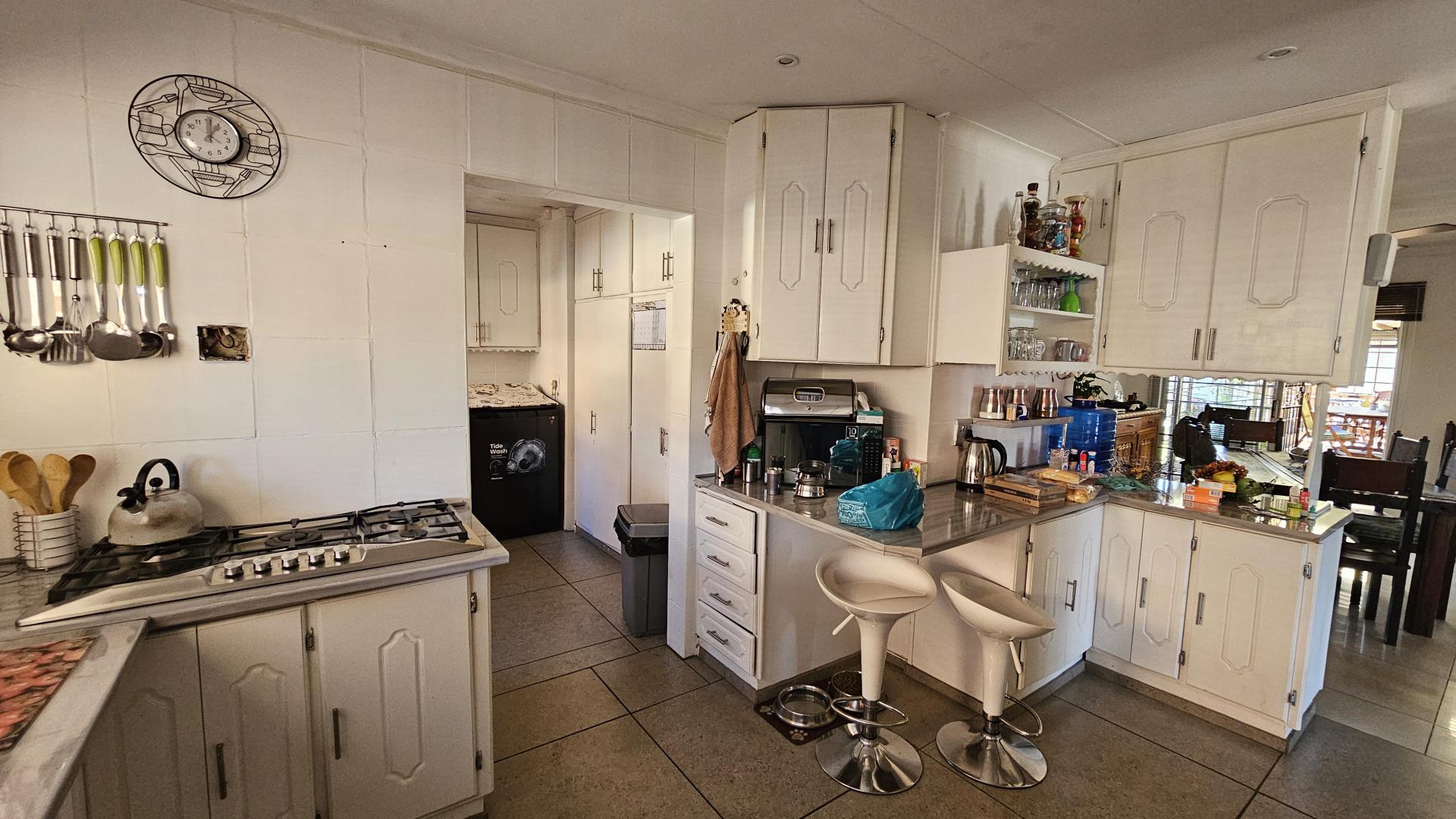 Kitchen of property in Vanderbijlpark