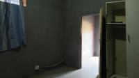 Bed Room 3 - 18 square meters of property in Bezuidenhout Valley
