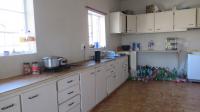 Kitchen - 39 square meters of property in Bezuidenhout Valley