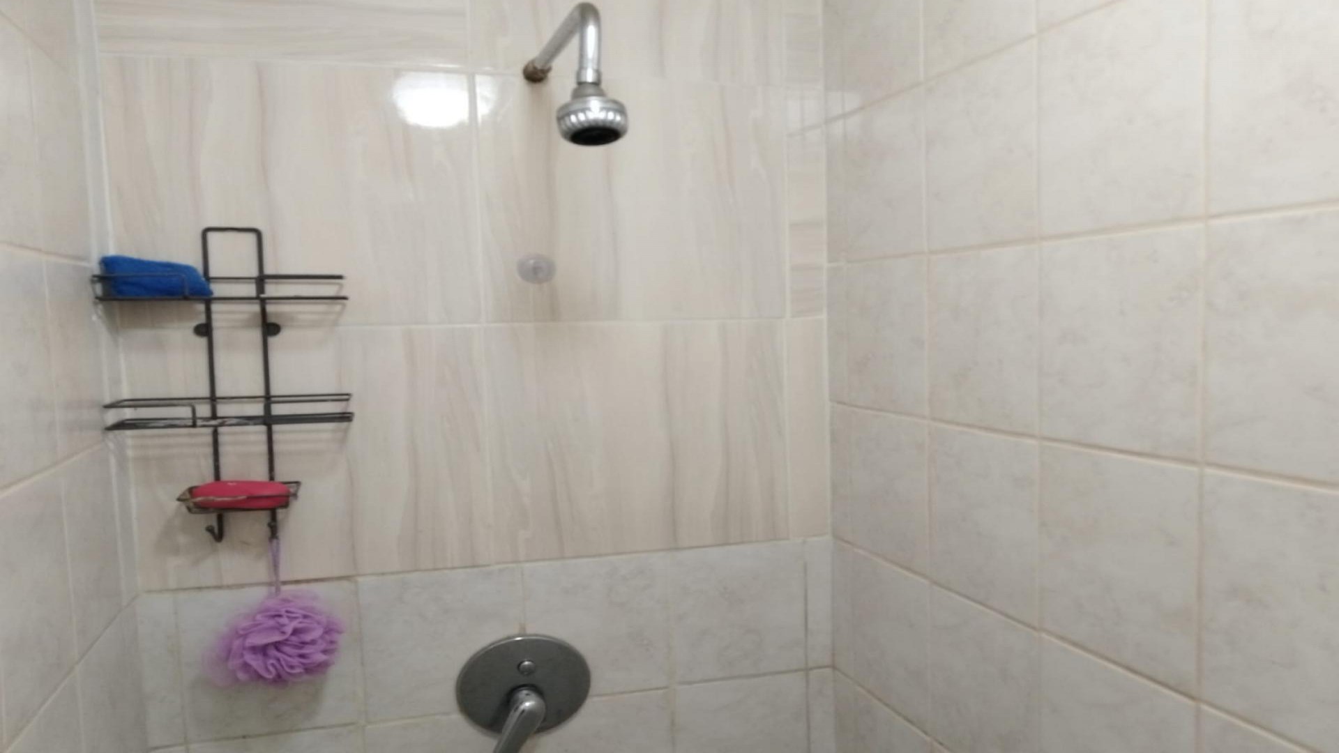Bathroom 1 of property in Bellair - DBN