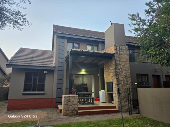 3 Bedroom Simplex for Sale For Sale in Melodie - MR717571