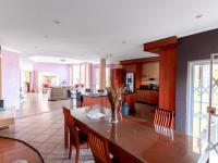  of property in Glenvista