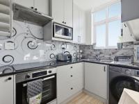  of property in Bloubergrant