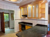  of property in Azaleapark