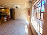  of property in Azaleapark