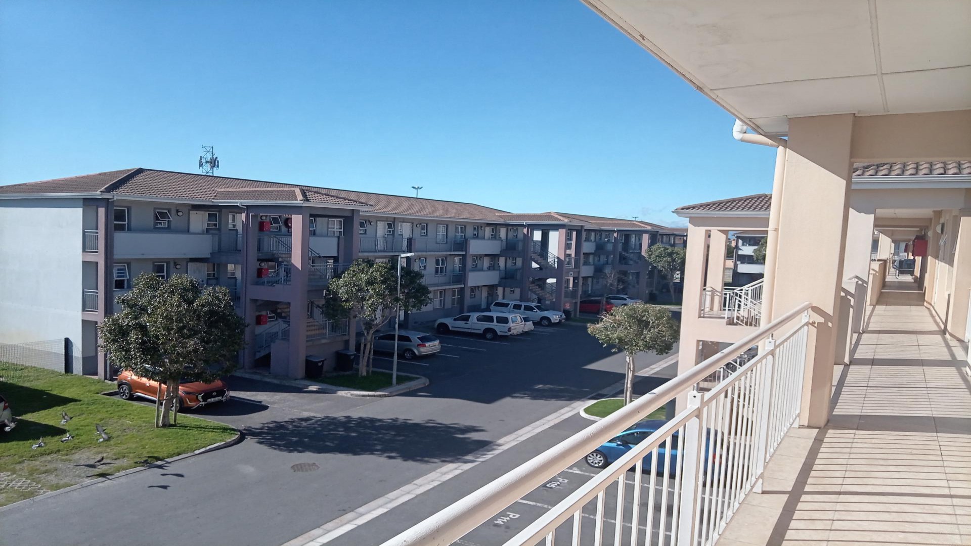 Balcony of property in Heideveld