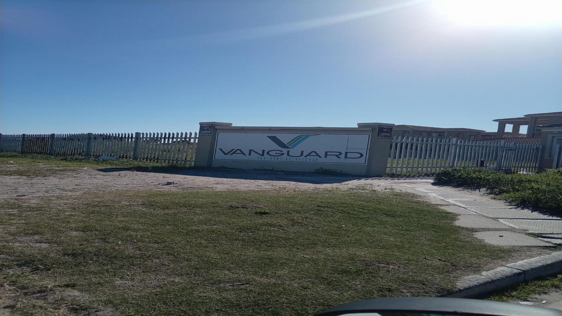 Front View of property in Heideveld