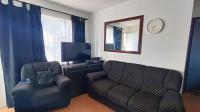 Lounges - 13 square meters of property in Costa Da Gama