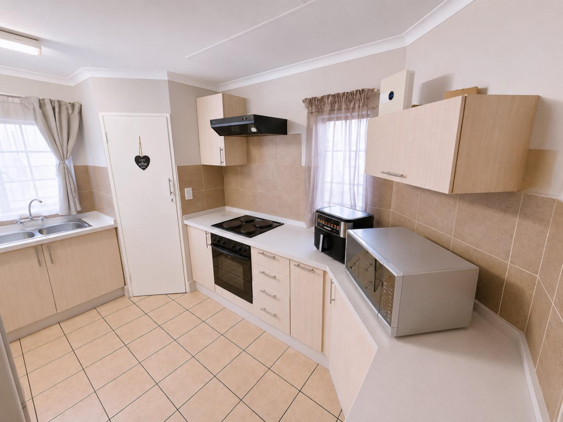  of property in Doornpoort