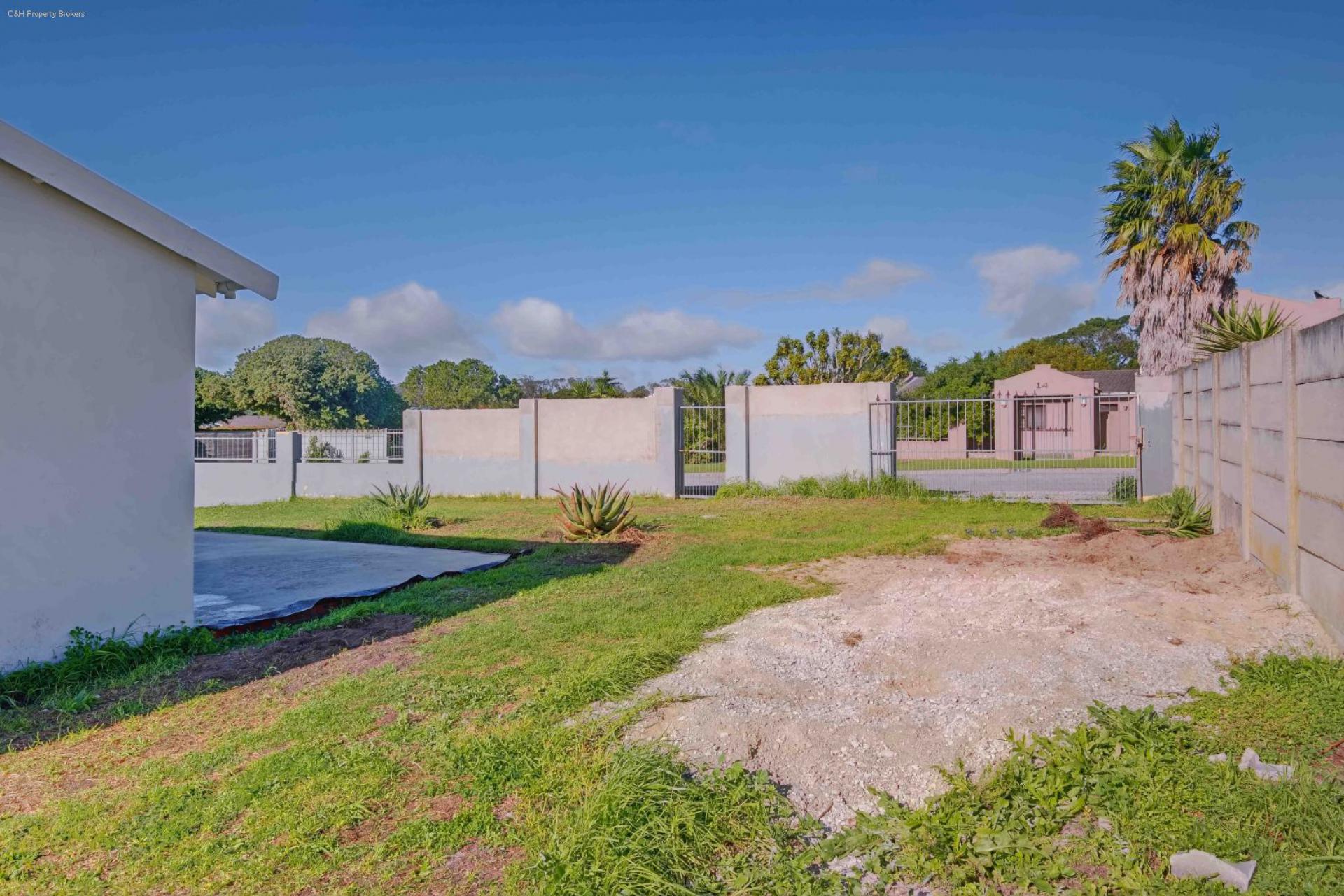  of property in Sherwood - PE