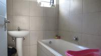 Bathroom 2 - 4 square meters of property in Protea Glen