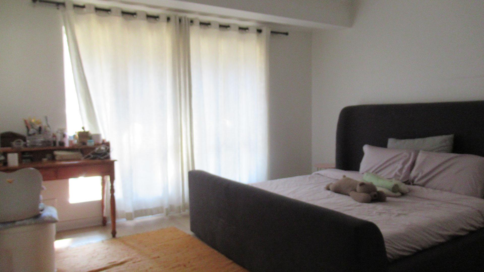 Bed Room 2 - 22 square meters of property in Sandown