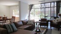 Lounges - 30 square meters of property in Sandown
