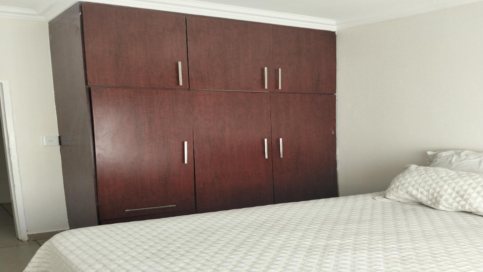 Bed Room 2 of property in Lotus Gardens
