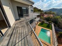  of property in Glenvista