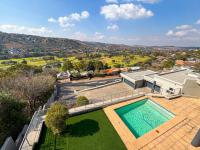  of property in Glenvista