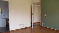 Main Bedroom - 20 square meters of property in Helderkruin