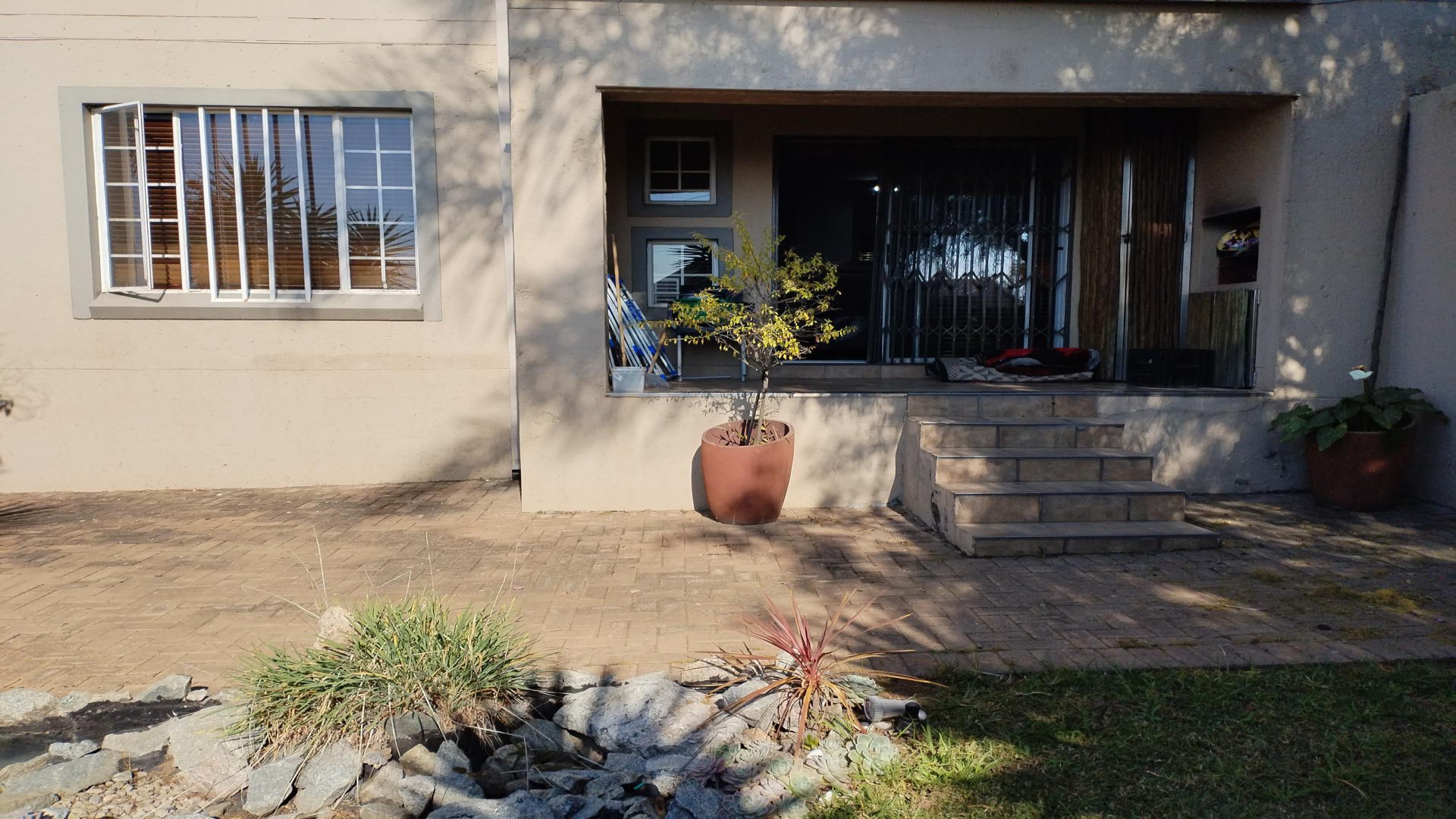 Front View of property in Northgate (JHB)