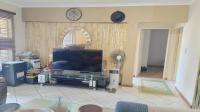 Lounges of property in Northgate (JHB)