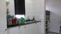Kitchen - 15 square meters of property in South Hills