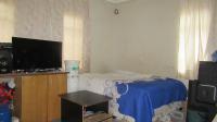 Bed Room 2 - 14 square meters of property in South Hills