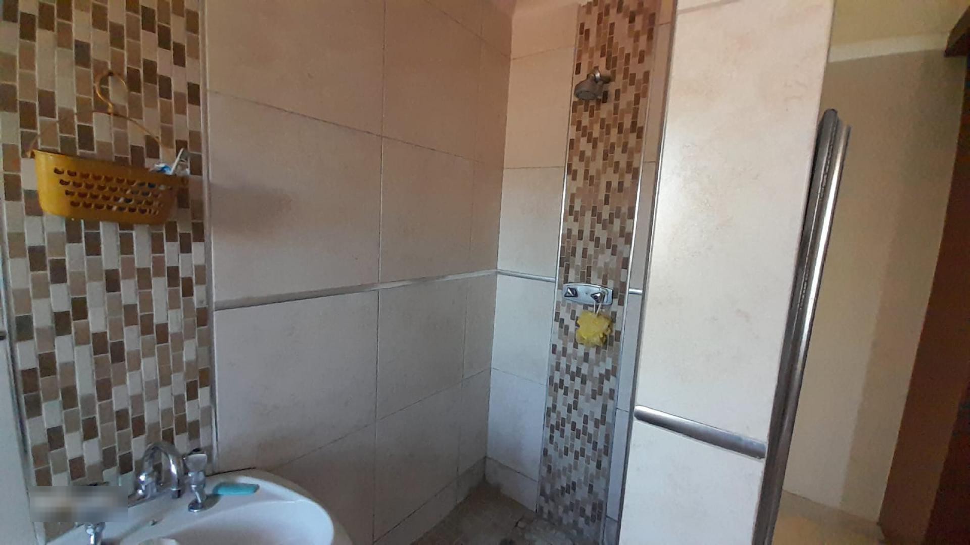 Bathroom 2 of property in Chatsworth - KZN