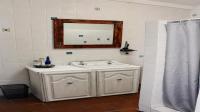 Bathroom 1 of property in Hanover