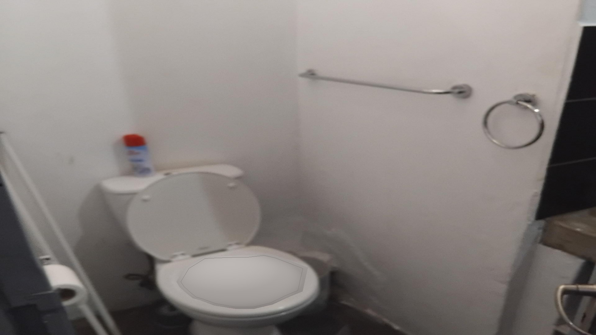 Bathroom 1 of property in Johannesburg Central