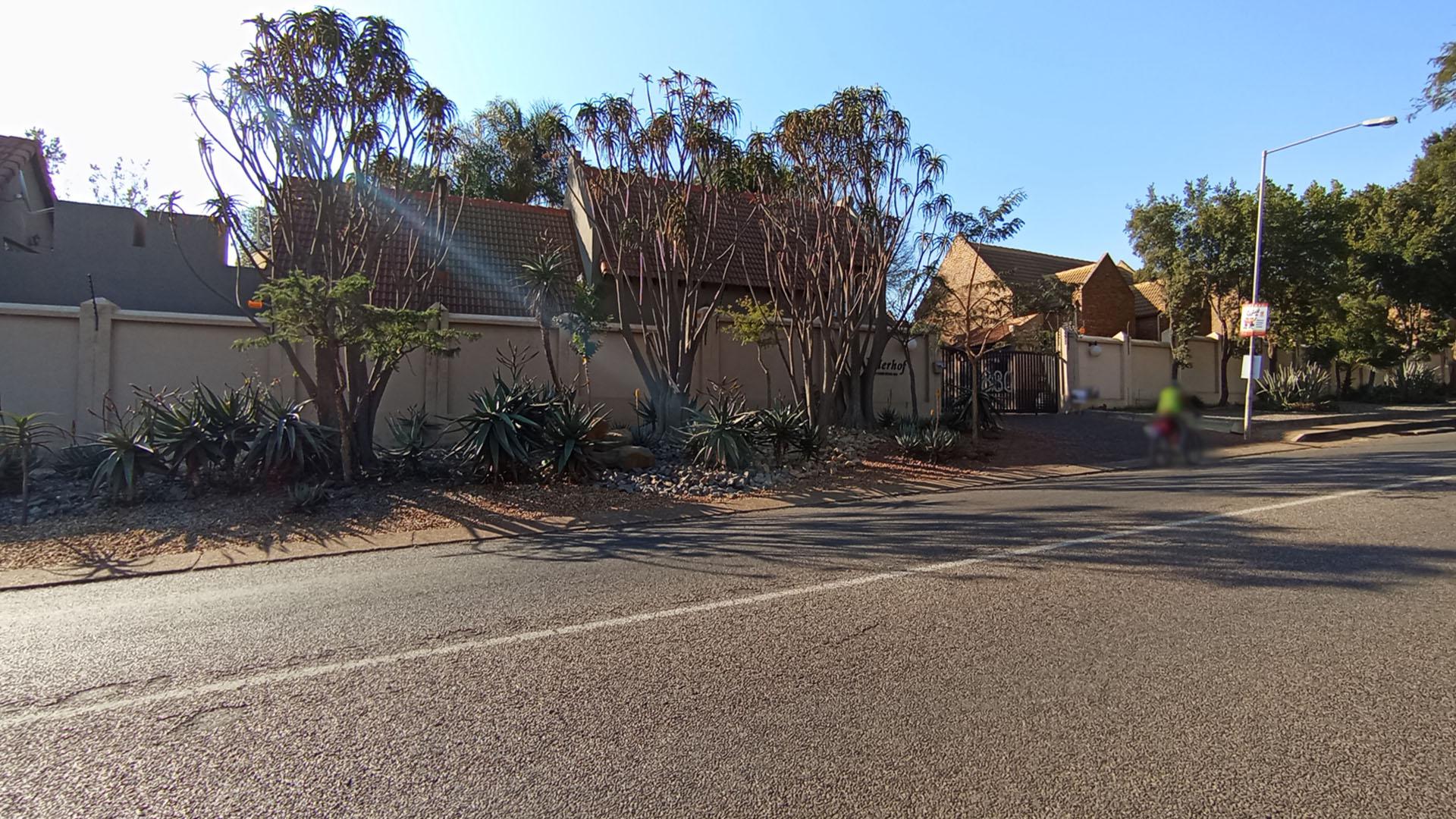 Front View of property in Faerie Glen