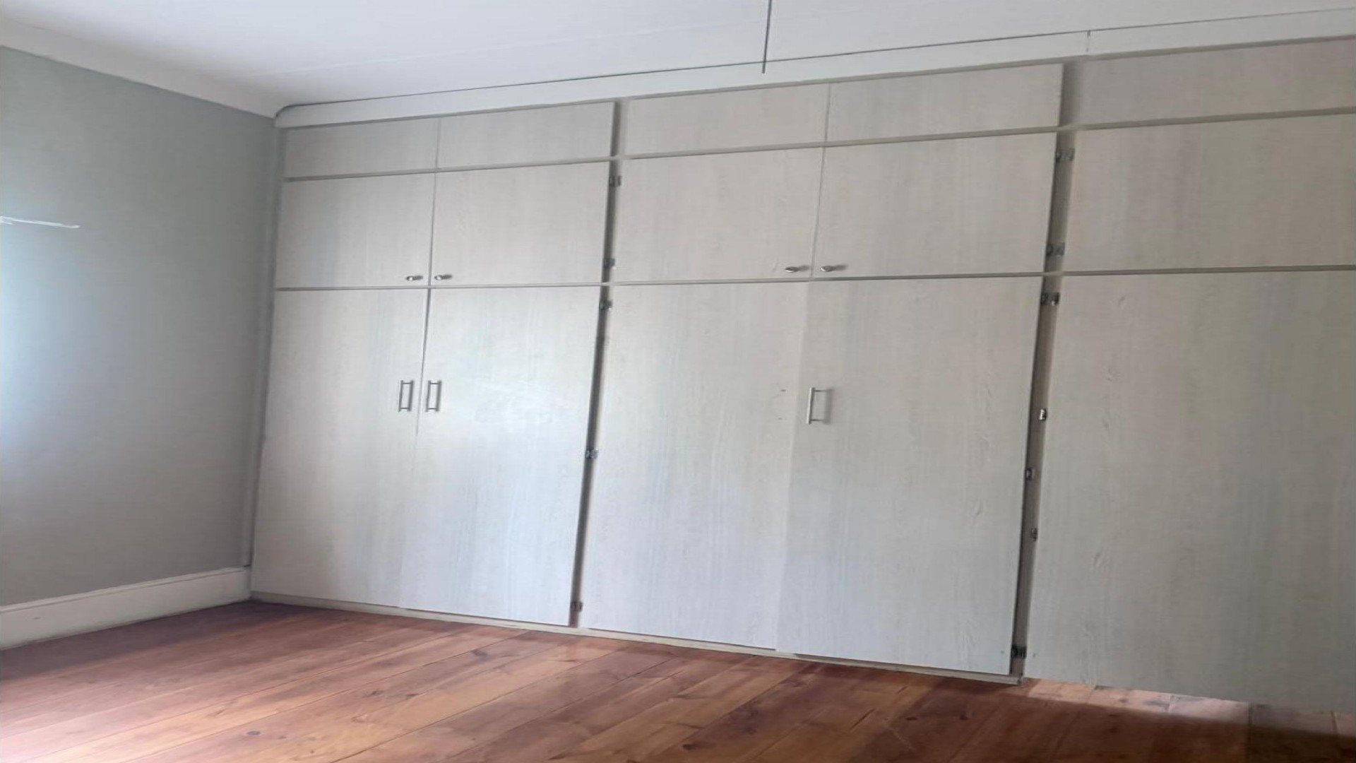 Bed Room 1 of property in Queenstown