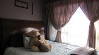 Bed Room 1 - 10 square meters of property in Roodebult