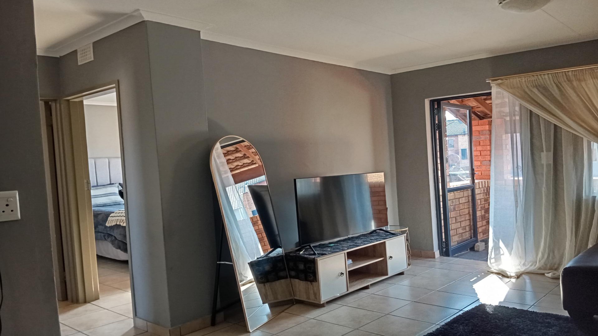 Lounges of property in Alveda