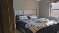 Bed Room 1 of property in Alveda