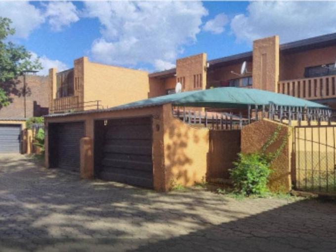 2 Bedroom Simplex for Sale For Sale in Windsor West - MR717751
