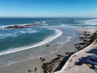  of property in Bloubergstrand