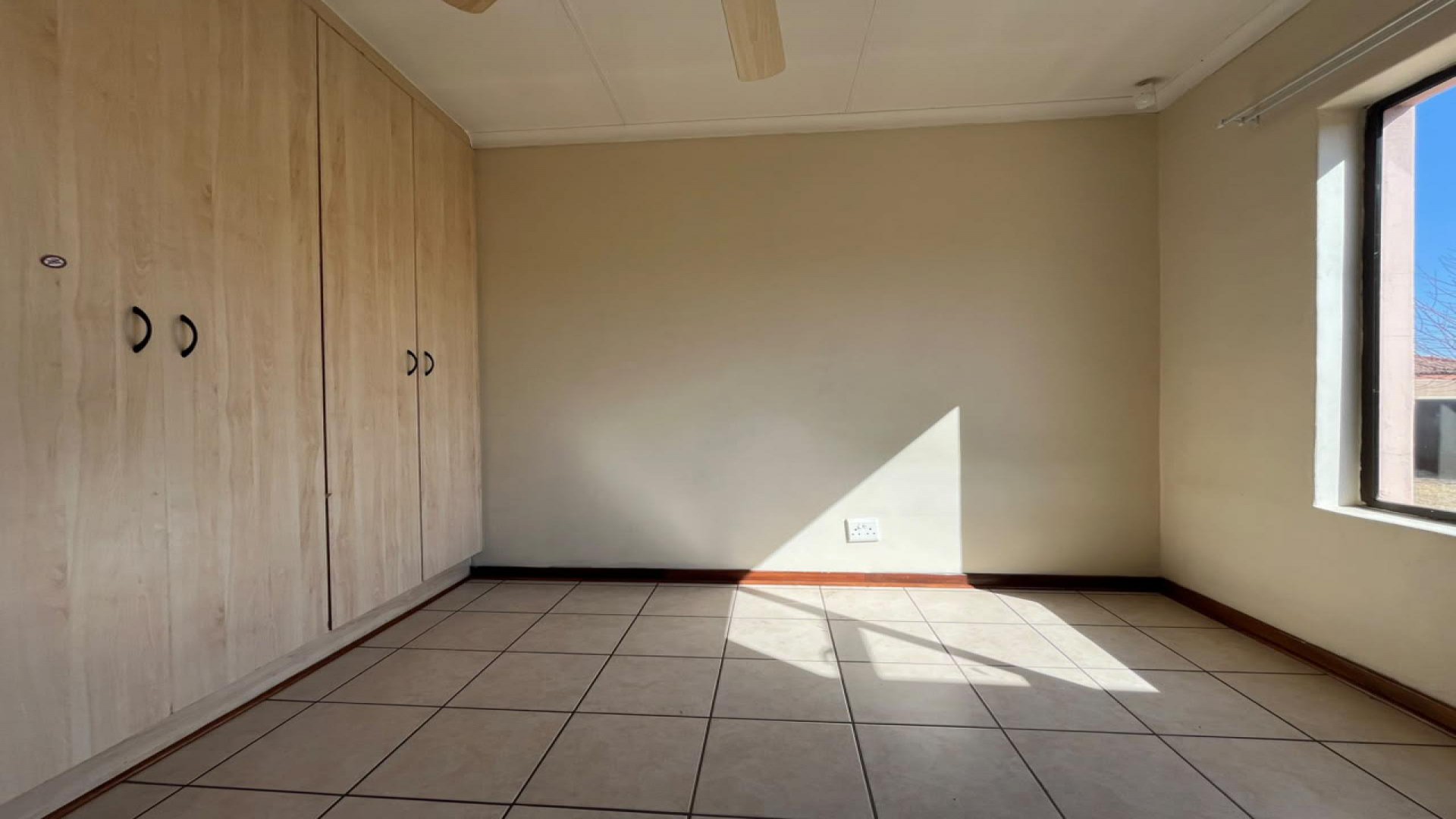 Bed Room 2 of property in Flamwood