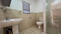Bathroom 2 of property in Flamwood