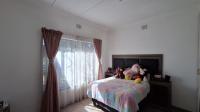 Bed Room 2 - 19 square meters of property in Duncanville