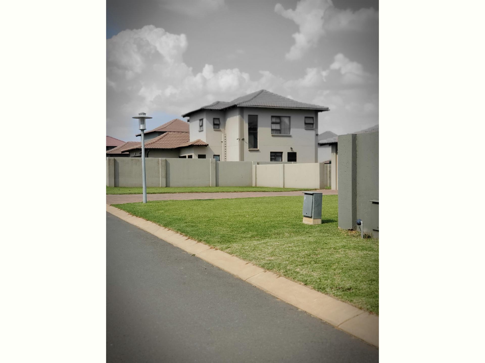  of property in Halfway House