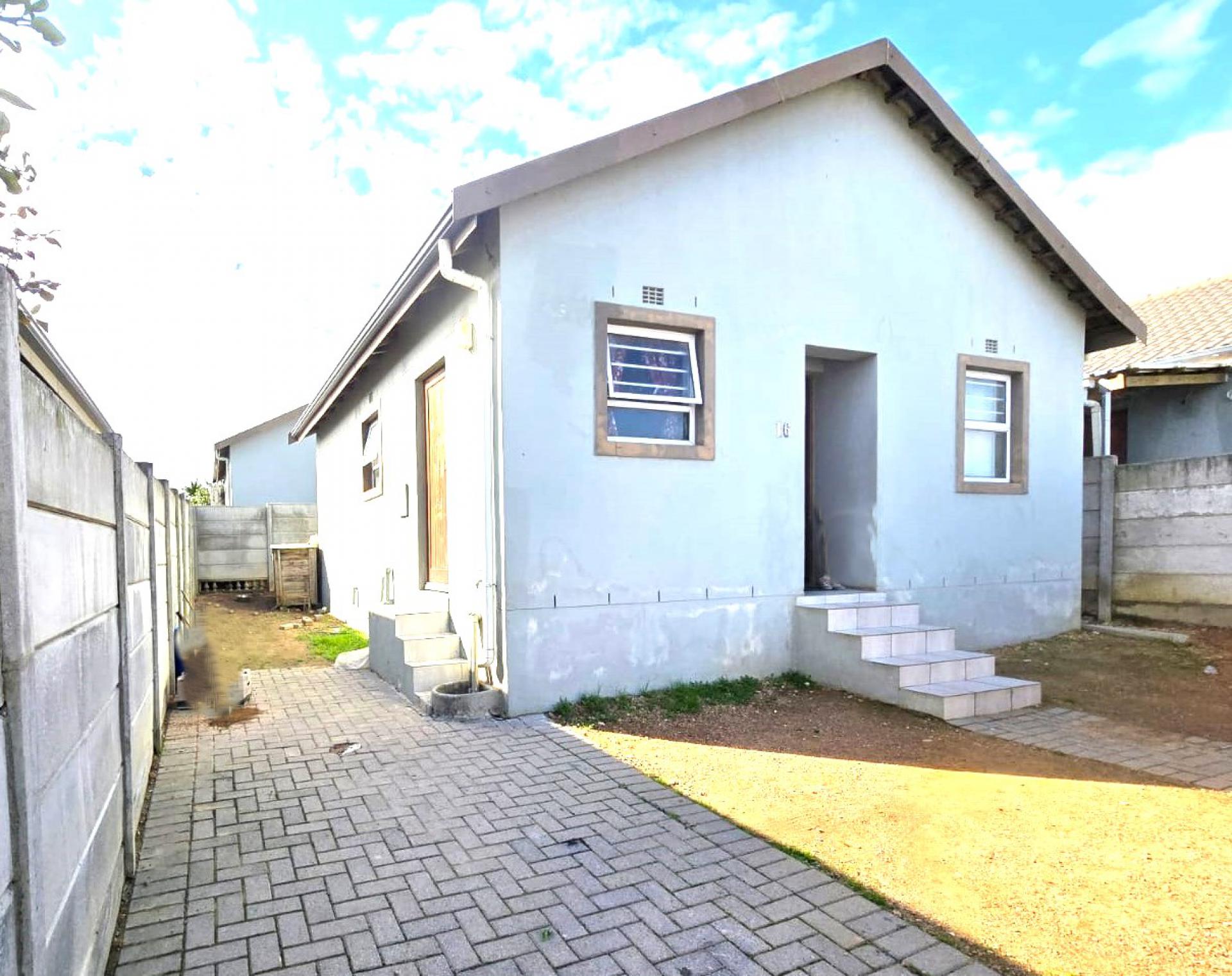  of property in Paarl
