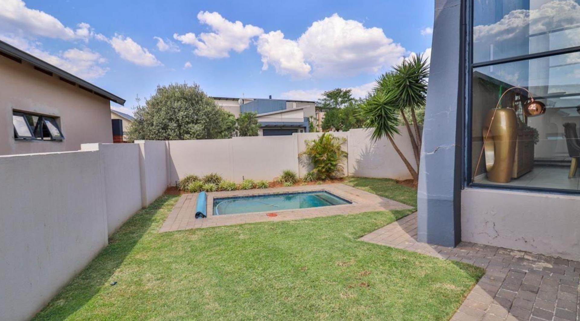  of property in Copperleaf Golf and Country Estate