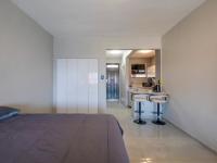  of property in Amanzimtoti 