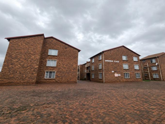 2 Bedroom Apartment for Sale For Sale in Elspark - MR717853