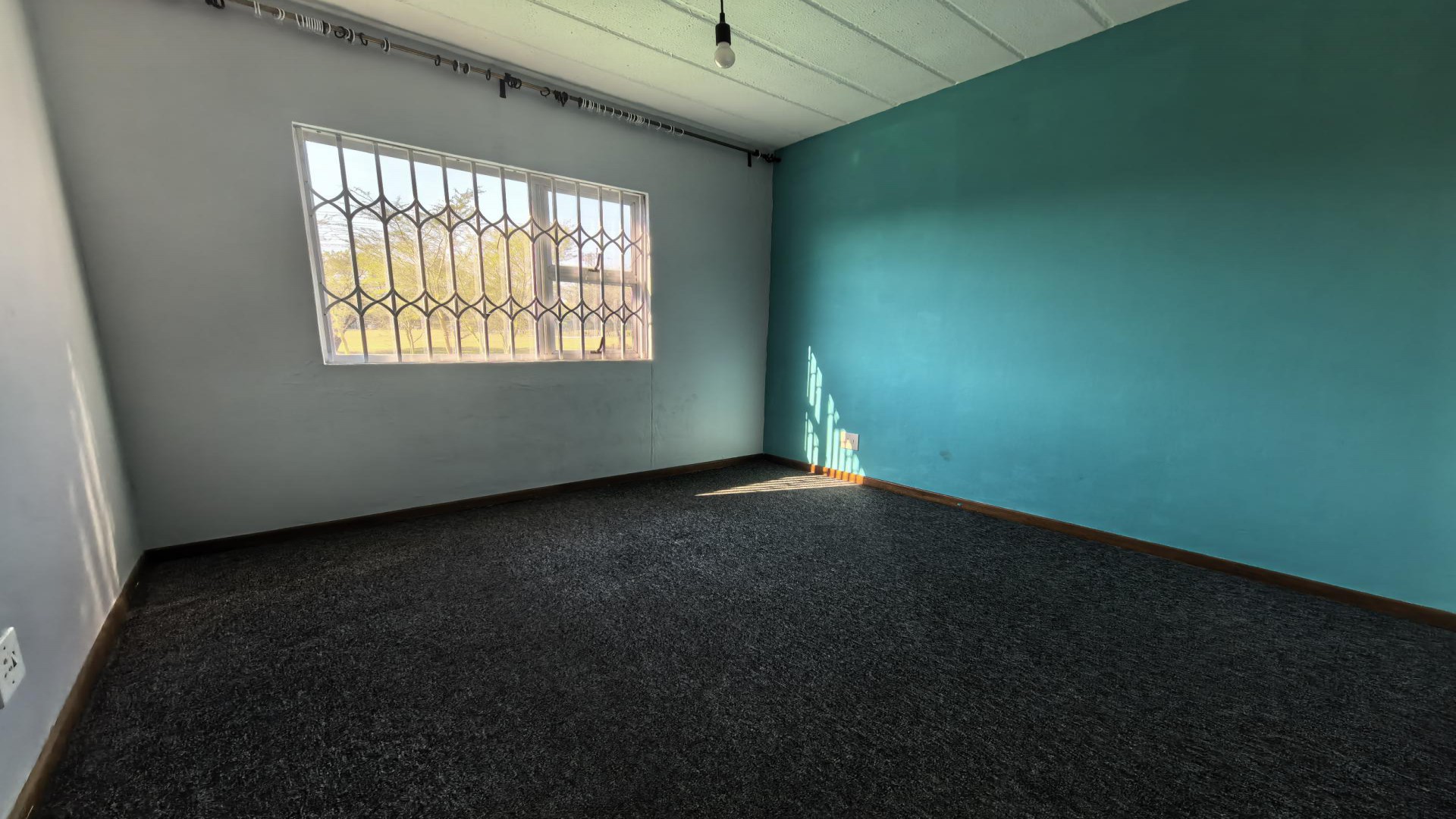 Bed Room 1 of property in Noordhang