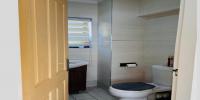 Bathroom 2 of property in Bedfordview