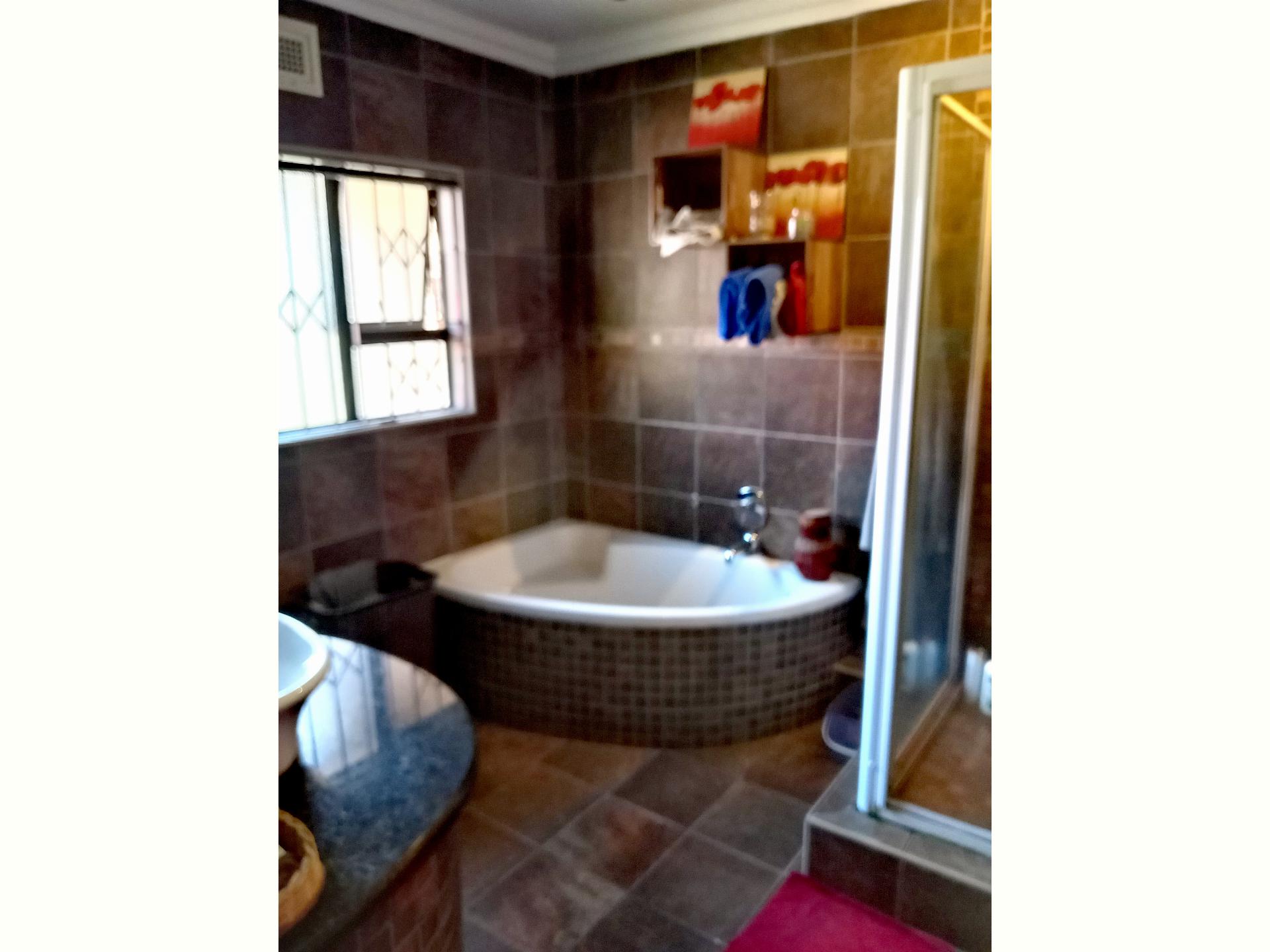  of property in Nkwazi
