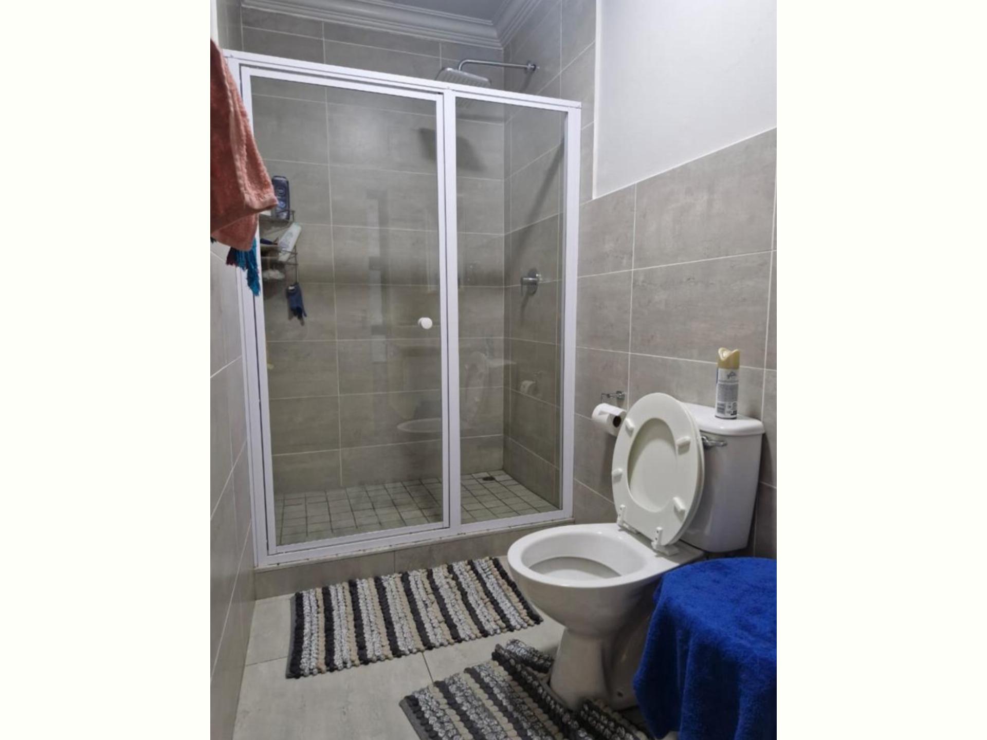  of property in Thatchfield
