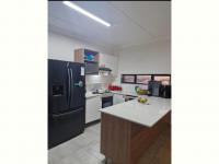  of property in Thatchfield