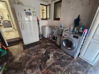  of property in Wentworth 